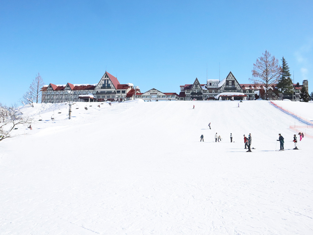 ホテル前ゲレンデ