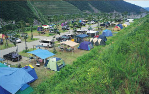 しゃくなげ湖三国川ダムオートキャンプ場